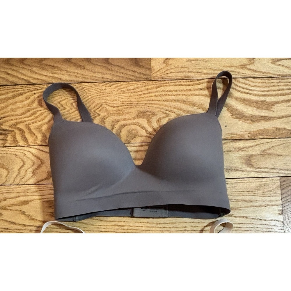 SOMA Enbliss Wireless Bra Size 34DD Womens Comfort Adjustable Straps